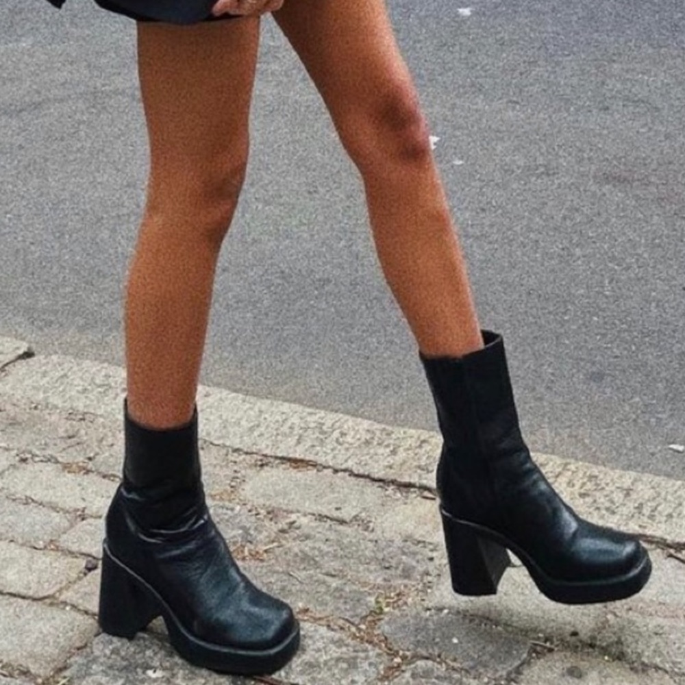 Steve Madden | Fantsie Black Leather Booties